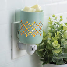 Load image into Gallery viewer, Soft Mint Pluggable Fragrance Warmer